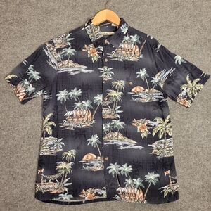 Island Vibes Black Short Sleeve Shirt‎
